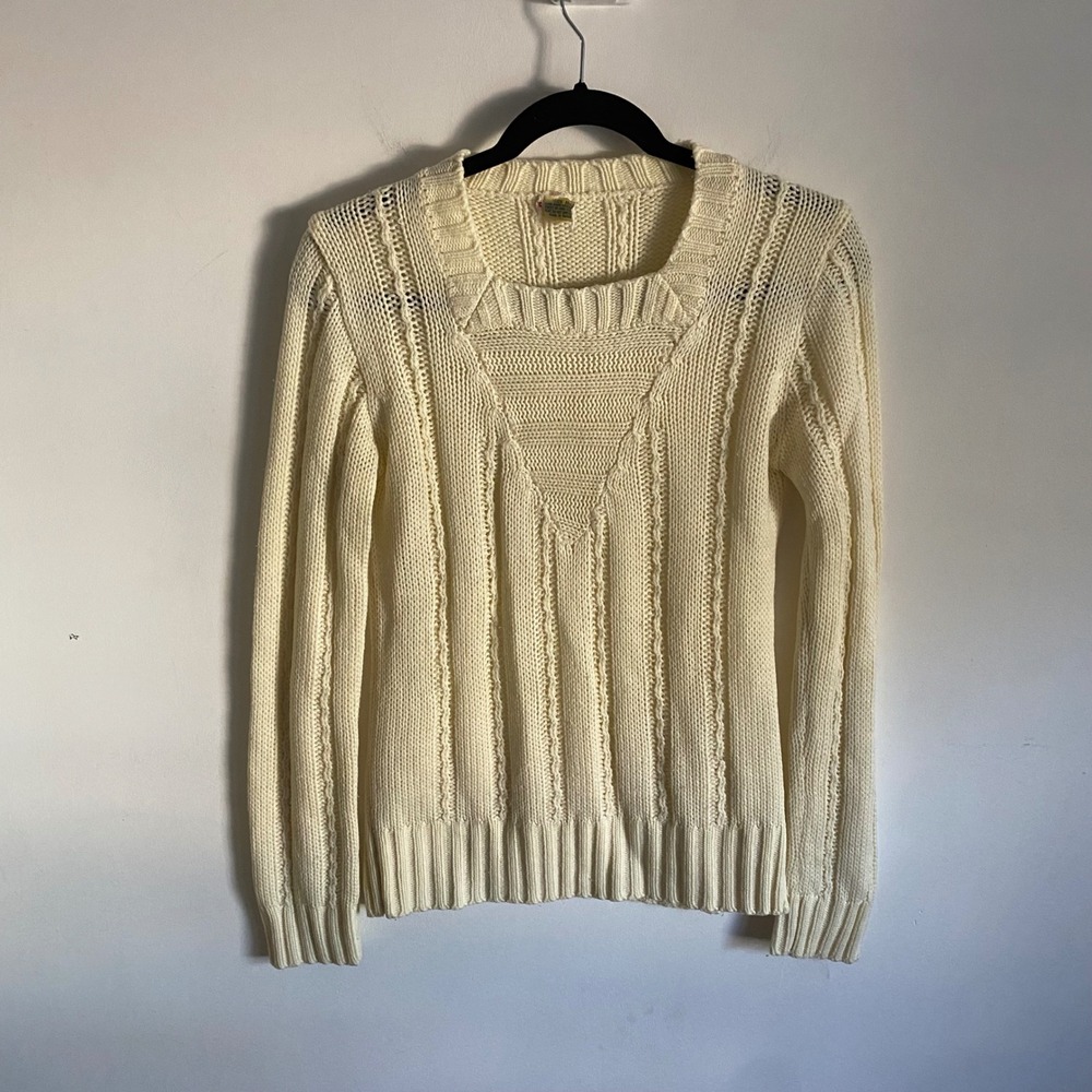 Vintage Cream Cable Knit V Neck Pullover Sweater Women M Acrylic‎